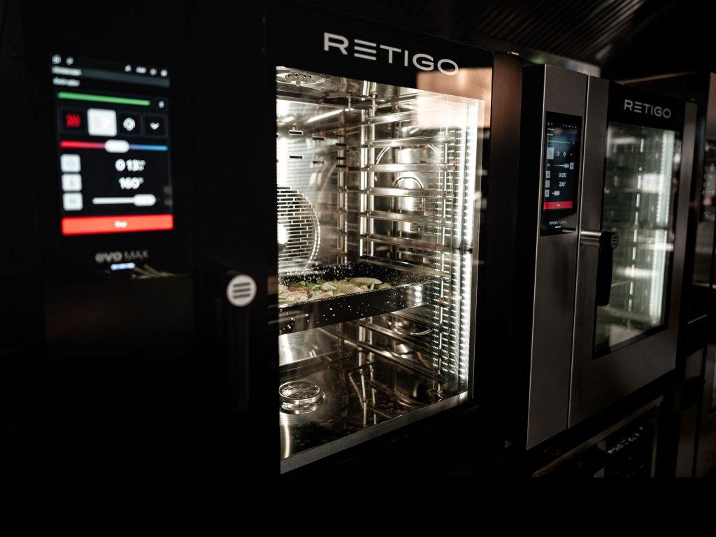 La Cuisson de Nuit : Optimisez Votre Productivité avec les Fours Mixtes Retigo