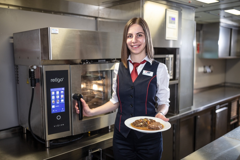 Restauration des wagons de train de JLV, a.s.